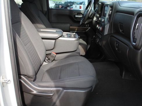 Used 2022 Chevrolet Silverado 1500 RST w/ Safety Package image 12