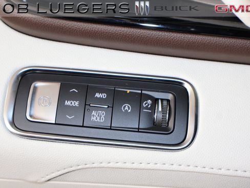 New 2026 Buick Enclave Avenir w/ Super Cruise Package AWD/4WD image 27