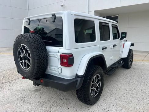 Used 2026 Jeep Wrangler Unlimited Rubicon w/ Steel Bumper Group AWD/4WD image 3