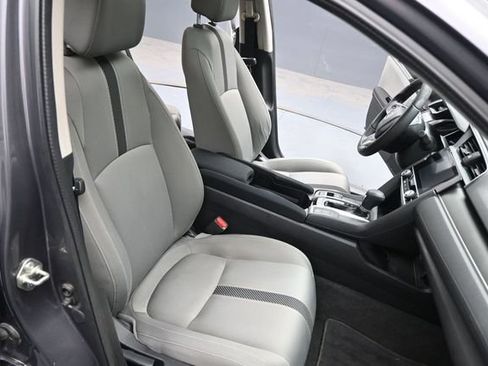 Used 2018 Honda Civic EX image 27