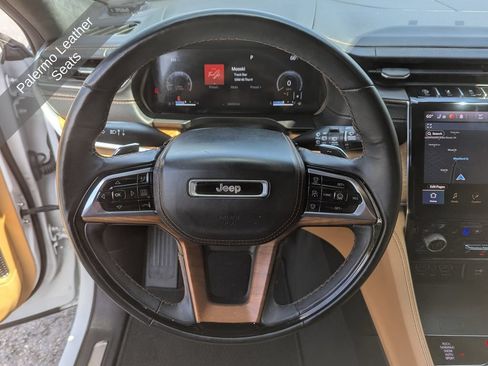 Used 2021 Jeep Grand Cherokee L Summit AWD/4WD image 19