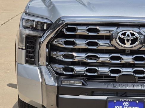 New 2026 Toyota Tundra Platinum AWD/4WD image 5