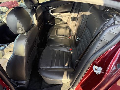 Used 2017 Buick Regal GS w/ Driver Confidence Package #2 image 20