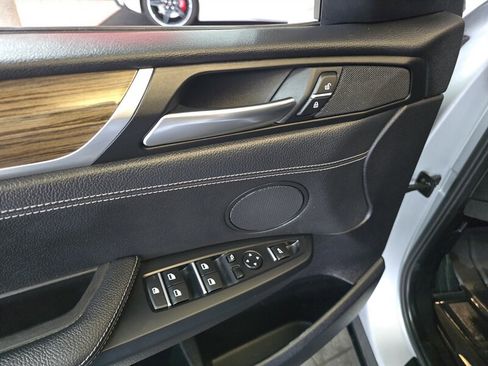 Used 2017 BMW X3 xDrive28i image 18