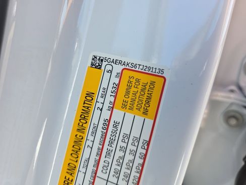 New 2026 Buick Enclave Preferred w/ Power Package image 39