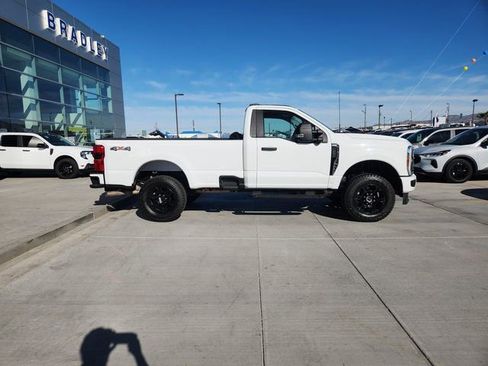 Used 2023 Ford F250 XL w/ STX Appearance Package image 4