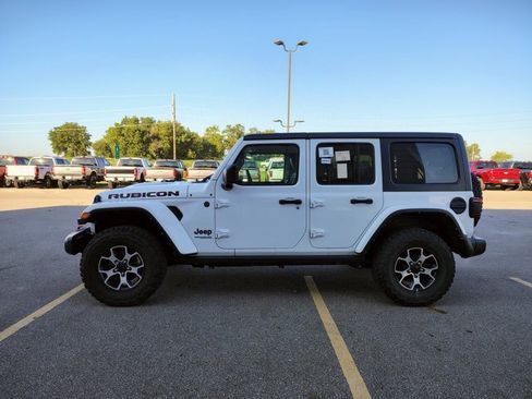Used 2021 Jeep Wrangler Unlimited Rubicon w/ Uconnect 4C Nav & Sound Group AWD/4WD image 5