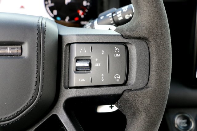 Used 2023 Land Rover Defender 110 Carpathian Edition AWD/4WD image 15