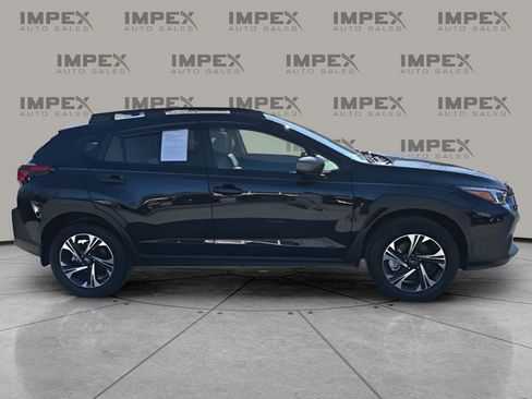 Used 2024 Subaru Crosstrek 2.0i Premium image 6