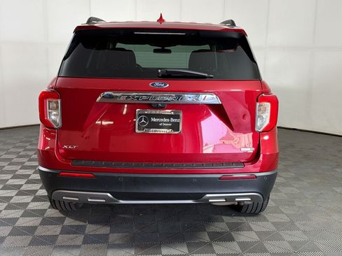 Used 2020 Ford Explorer XLT w/ Equipment Group 202A AWD/4WD image 10