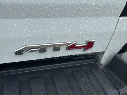 Used 2022 GMC Canyon AT4 w/ Trailering Package AWD/4WD image 16