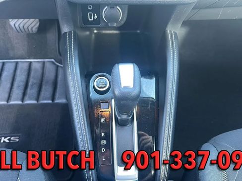 Used 2019 Nissan Kicks SV FWD image 14