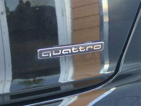 Used 2024 Audi A8 L 3.0T w/ Comfort Plus Package image 15