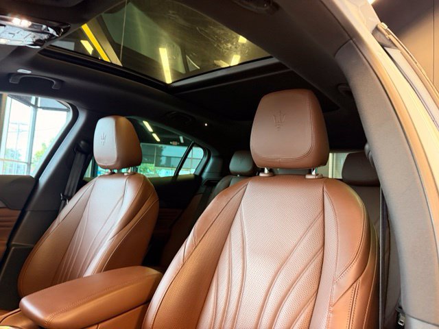 Certified 2023 Maserati Grecale GT AWD/4WD image 16