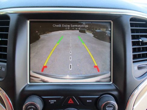 Used 2014 Jeep Grand Cherokee Limited RWD image 19