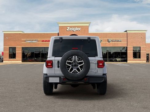 New 2025 Jeep Wrangler Sahara image 7