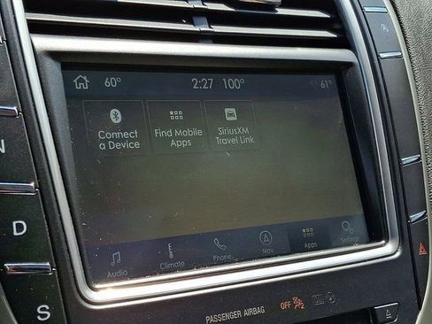 Used 2019 Lincoln Nautilus Reserve image 38