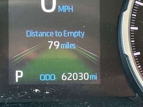 Used 2022 Toyota RAV4 XLE image 22