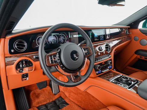 Certified 2025 Rolls-Royce Ghost AWD/4WD image 19