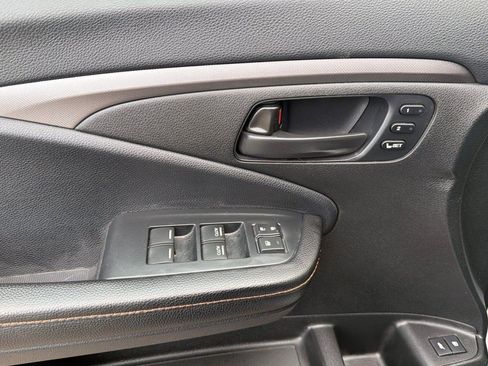 Used 2022 Honda Passport TrailSport image 11