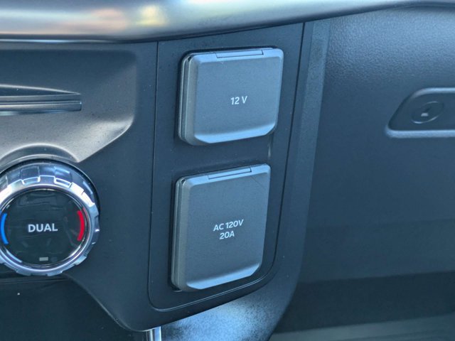 Used 2023 Ford F150 Raptor AWD/4WD image 36