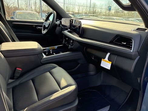 New 2026 Chevrolet Tahoe LT w/ Comfort Package image 35