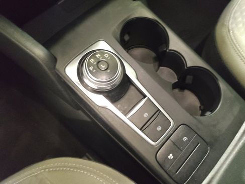 Used 2020 Ford Escape SE FWD image 26