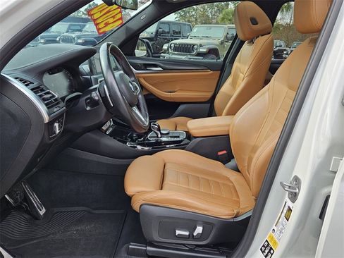 Used 2023 BMW X3 M40i image 10