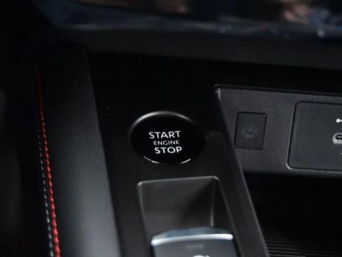 New 2025 Nissan Kicks SR image 20