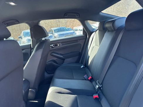 Used 2023 Honda Civic Sport image 32