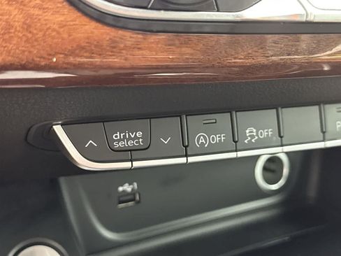 Used 2022 Audi A5 2.0T Premium Plus w/ Premium Plus image 19