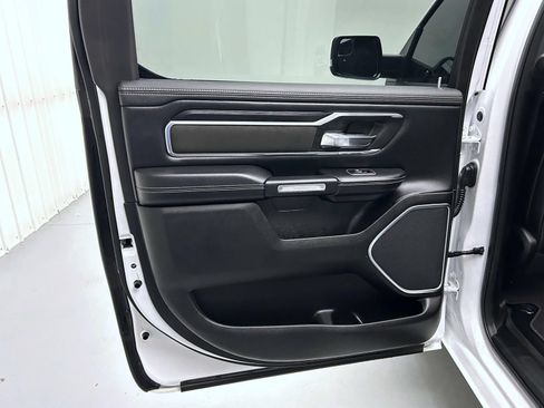 Used 2023 RAM 1500 Laramie AWD/4WD image 20
