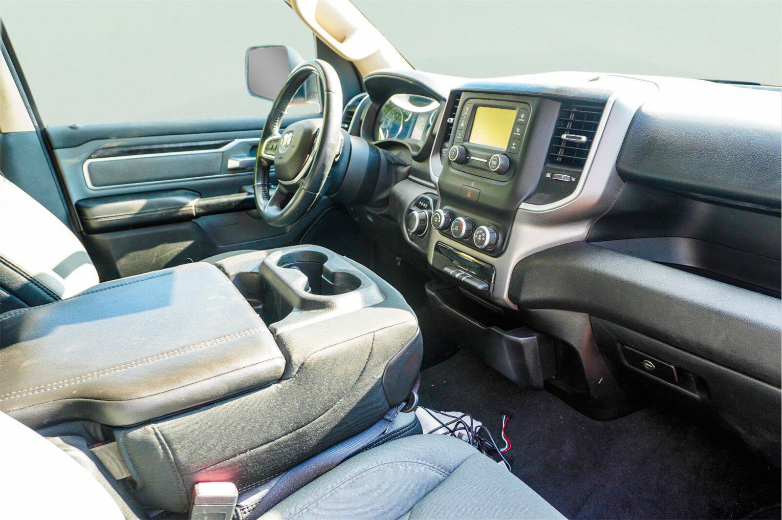 Used 2020 RAM 1500 Big Horn RWD image 3
