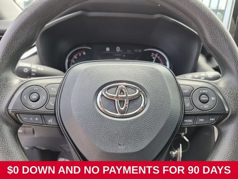 Used 2025 Toyota RAV4 LE FWD image 22