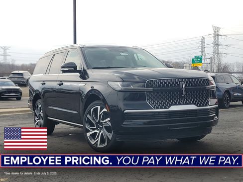 New 2026 Lincoln Navigator Reserve AWD/4WD image 1
