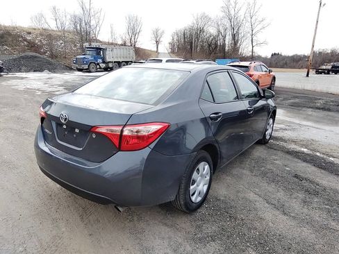 Used 2018 Toyota Corolla L image 5
