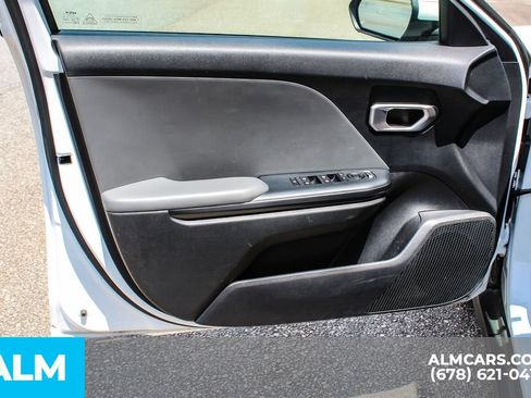 Used 2025 Kia K4 FWD image 38