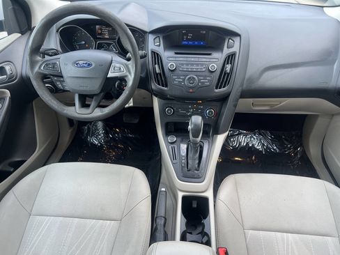 Used 2017 Ford Focus SE image 13