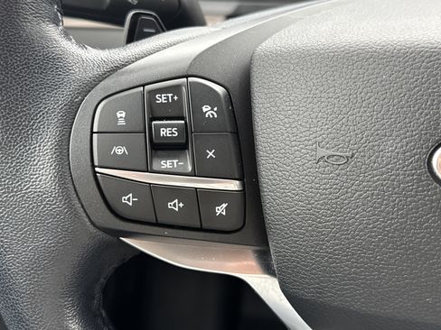 Certified 2020 Ford Explorer Limited image 17