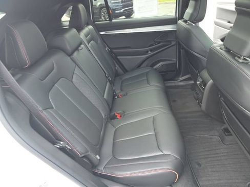 Used 2024 Jeep Wagoneer Launch Edition AWD/4WD image 45