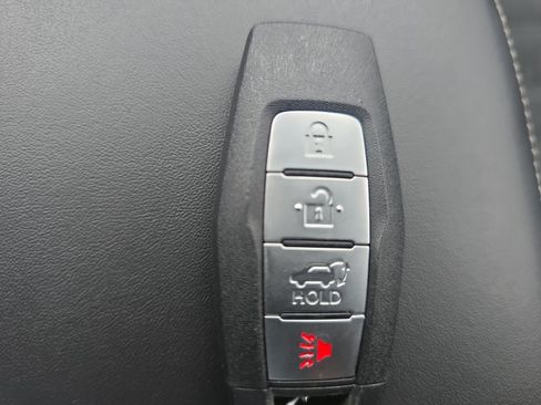 Used 2023 Mitsubishi Outlander SE Black Edition FWD image 31