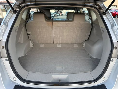 Used 2014 Nissan Rogue S w/ Convenience Package AWD/4WD image 23