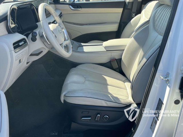 Used 2024 Hyundai Palisade Limited FWD image 15