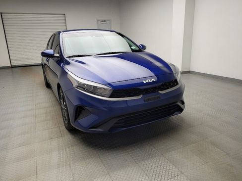 Used 2023 Kia Forte LXS image 14