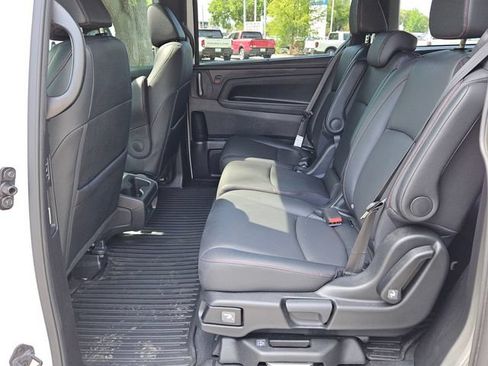 Certified 2024 Honda Odyssey Sport image 11