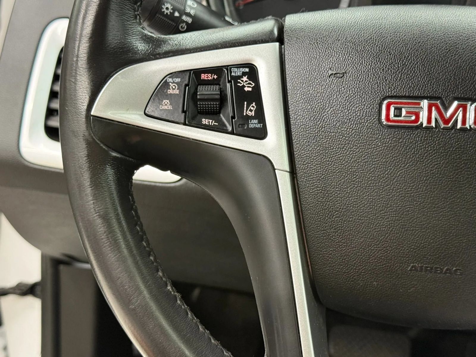 Used 2016 GMC Terrain SLT w/ Open Road Package AWD/4WD image 30