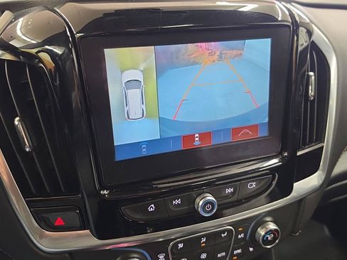 Used 2019 Chevrolet Traverse RS AWD/4WD image 21