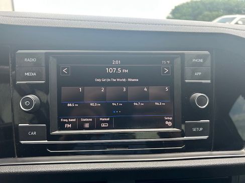 Used 2019 Volkswagen Jetta R-Line FWD image 20