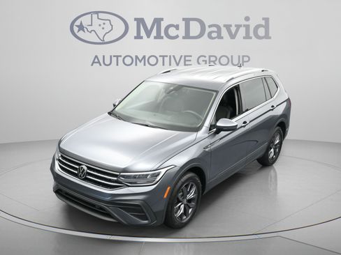 Used 2023 Volkswagen Tiguan SE FWD image 34