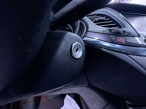 Used 2016 Chevrolet Impala LT image 17